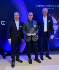 Award von Extreme für net-select - für OT Manufacruting Projekt Award von Extreme für net-select - für OT Manufacruting Projekt